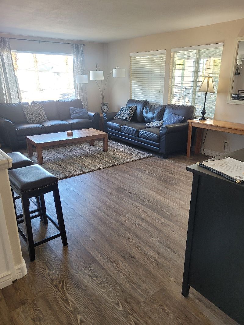 Furnished Finder property 341846_1 photo 2