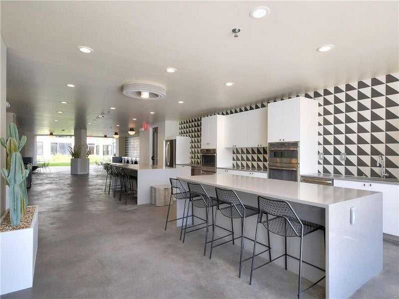 Furnished Finder property 341872_1 photo 17