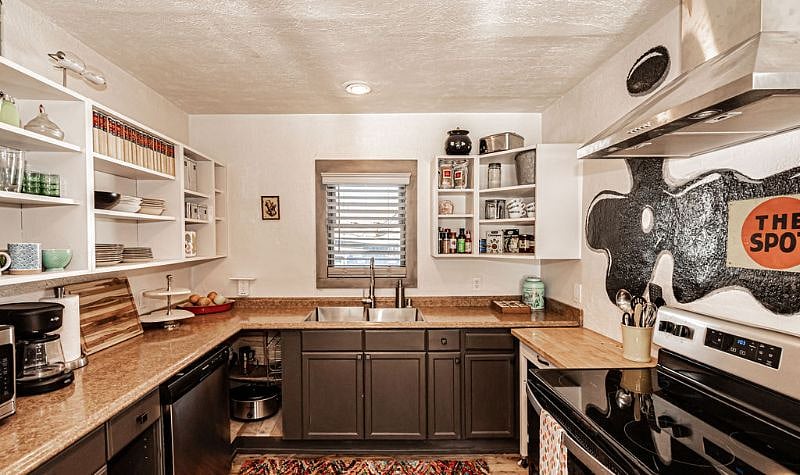 Furnished Finder property 341909_1 photo 36