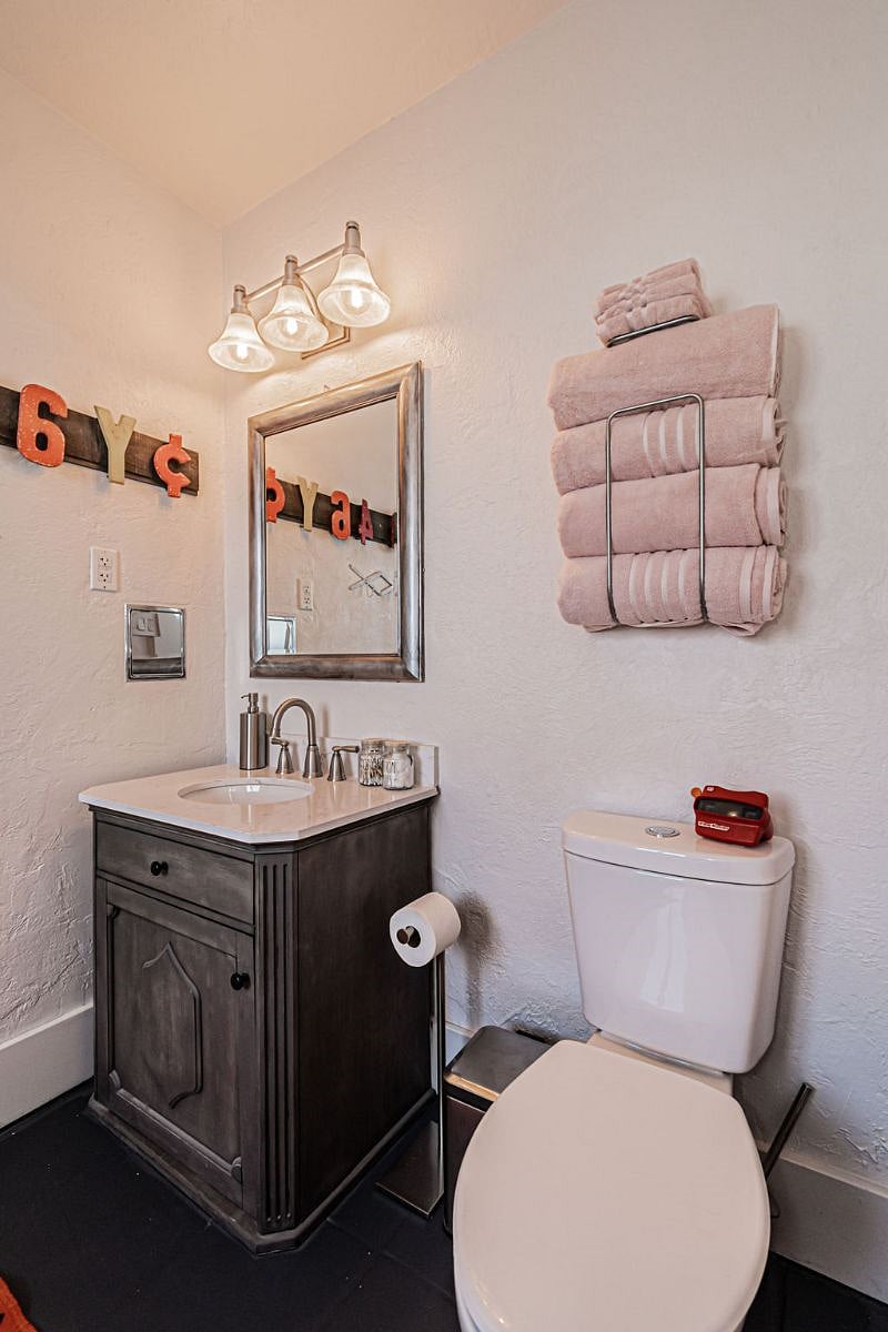 Furnished Finder property 341909_1 photo 60
