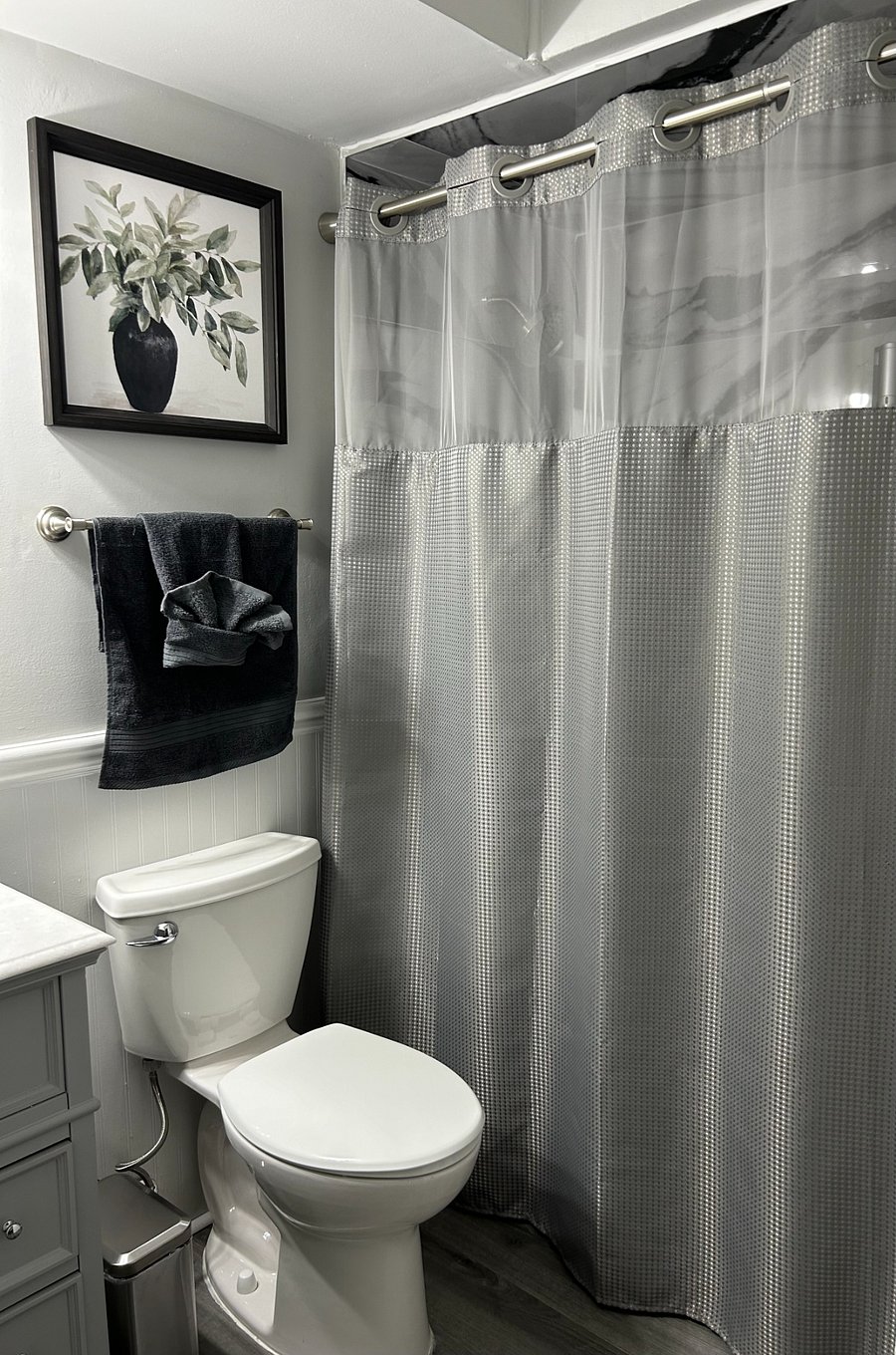 Main bathroom
