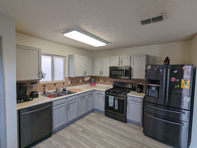 Furnished Finder property 341956_1 photo 3