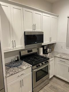 Furnished Finder property 342075_1 photo 3