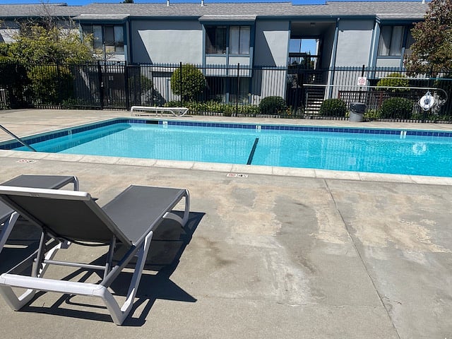 Furnished Finder property 342194_1 photo 10