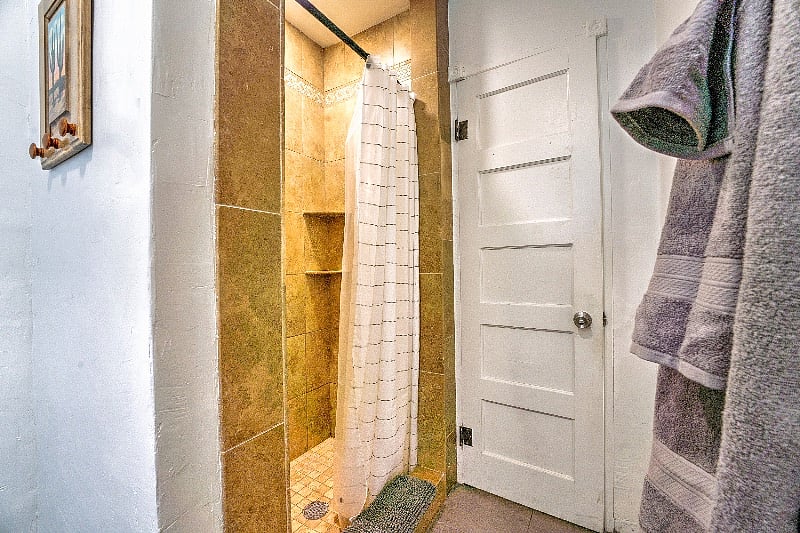 Furnished Finder property 342197_3 photo 38