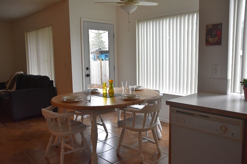 Furnished Finder property 342207_1 photo 8
