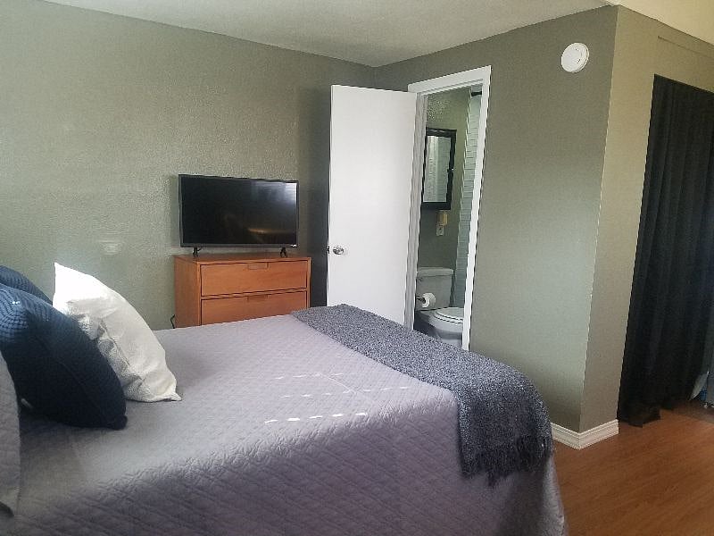 Furnished Finder property 342270_1 photo 10