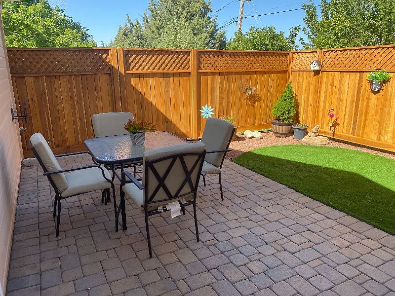 Furnished Finder property 342283_1 photo 17