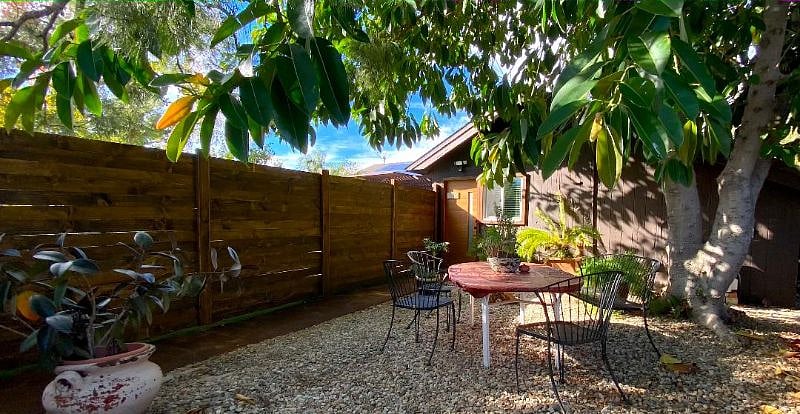 Furnished Finder property 343602_1 photo 17