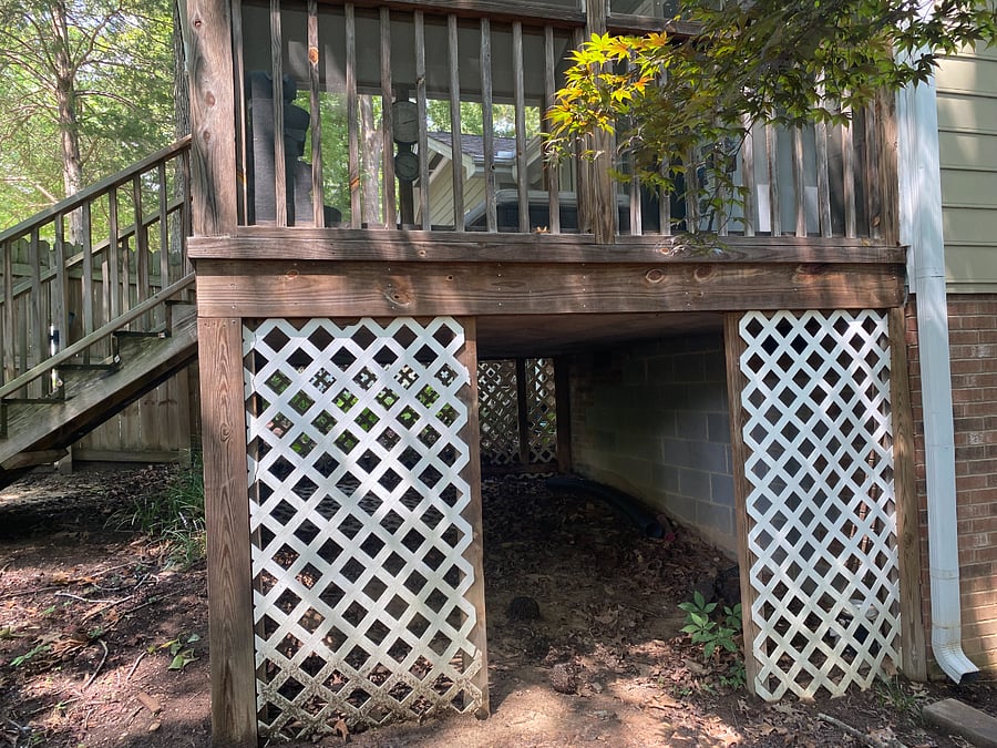 Great storage under screened porch for bikes, scooters, tubs, boxes, etc.