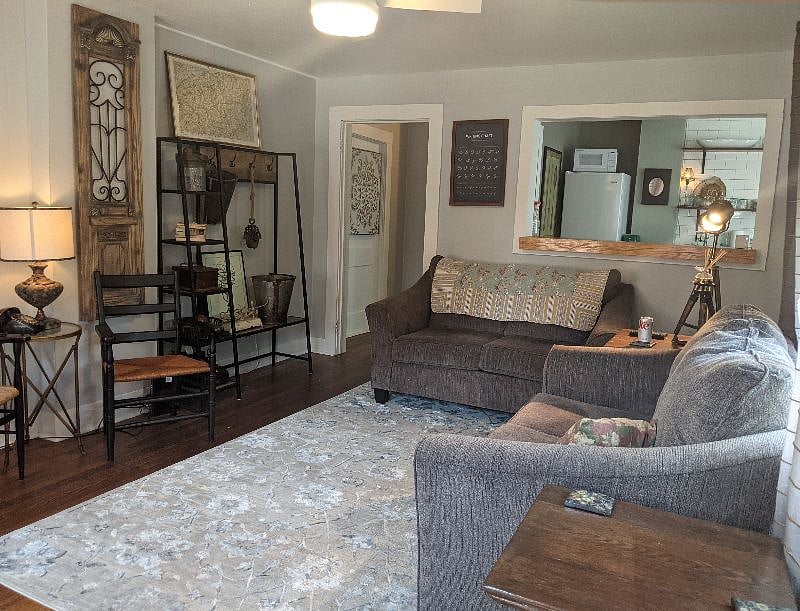 Furnished Finder property 343760_1 photo 3