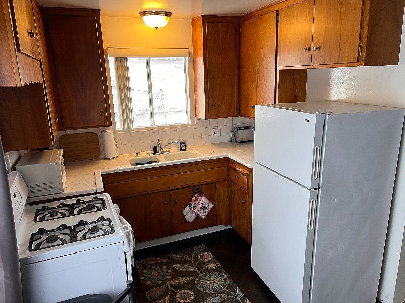 Furnished Finder property 343773_1 photo 3