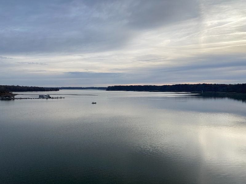 15 MINUTES FROM CAESARS CREEK LAKE, PARK YOUR BOAT IN OUR CARPORT OR GARAGE