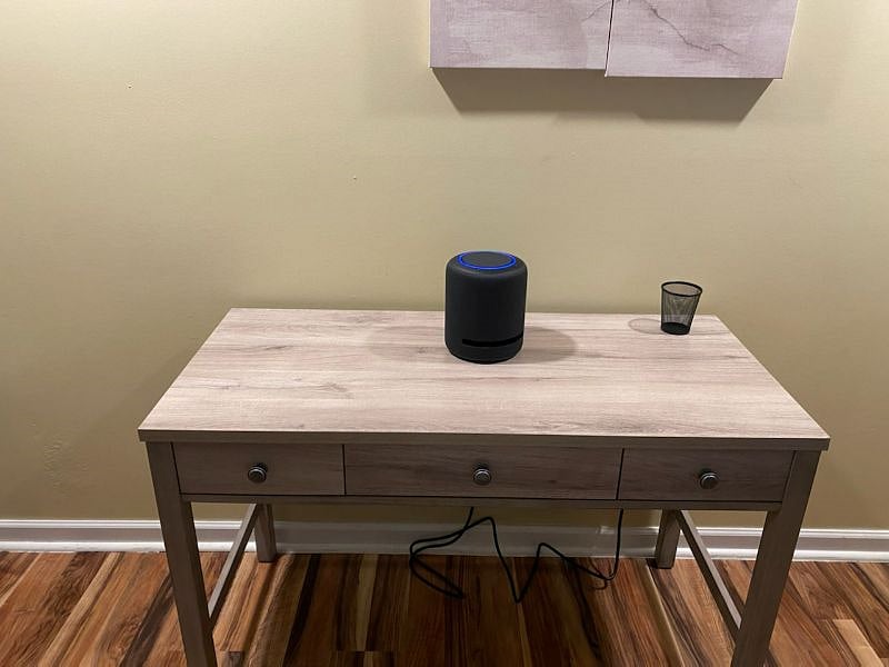 ALEXA ON SITE WITH ALL SIRIUS XM CHANNELS, AMAZON MUSIC FOR ANY GENRE OF MUSIC, ITS ALEXA PLAY ANY SONG YOU WANT :-)