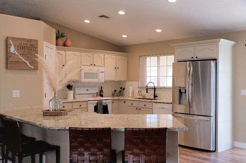 Furnished Finder property 343819_1 photo 8