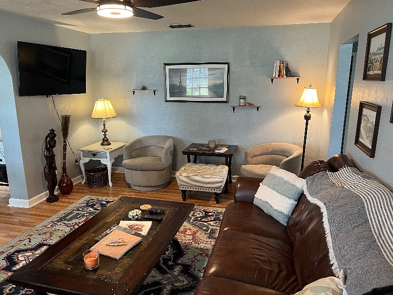 Furnished Finder property 343880_1 photo 4