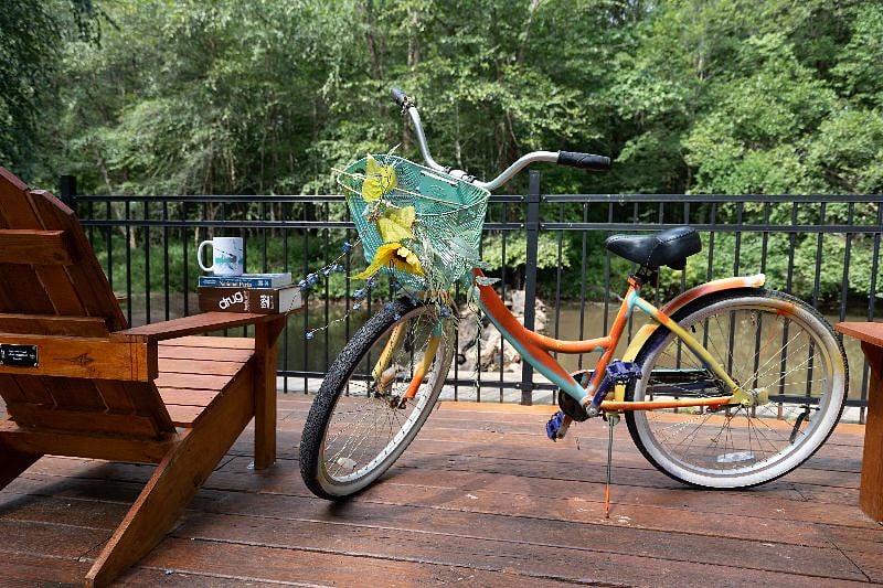 Take the bike or enjoy a peaceful walk to the nearby waterfall.