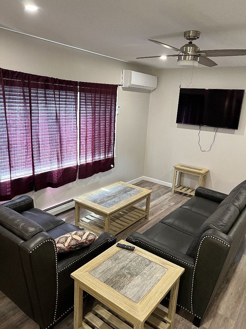 Furnished Finder property 343921_2 photo 3