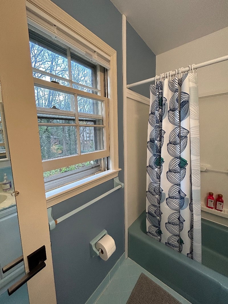Bathroom for Bedroom #1 - Photo #4