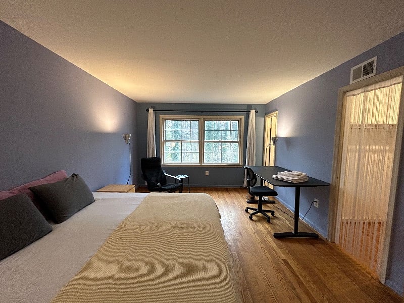 Bedroom #1 - Photo #2