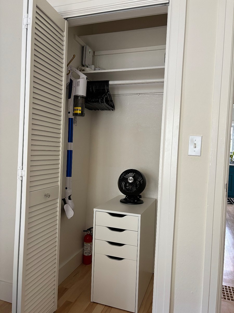 Vacuum stays in your bedroom. Small file cabinet/drawers were moved into the closet by the last tenant, but can go next to or under the small desk or stay in the closet. Two shelves-need to be tall to get to the top one.