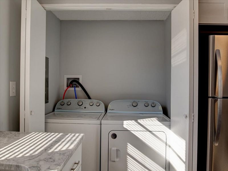 Washer & Dryer