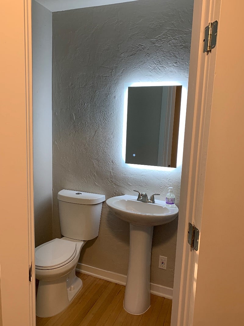 Master bedroom bathroom