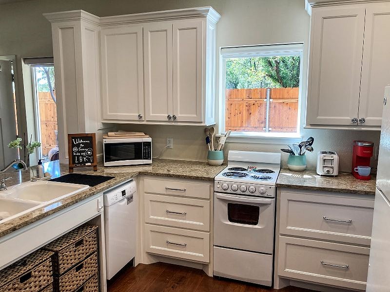 Furnished Finder property 344336_1 photo 7