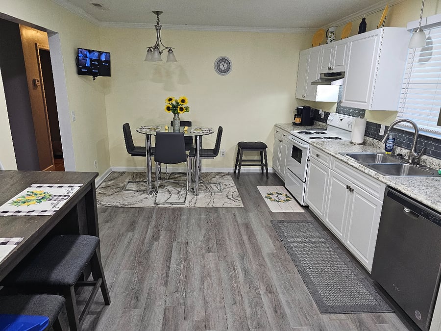Furnished Finder property 344405_1 photo 23