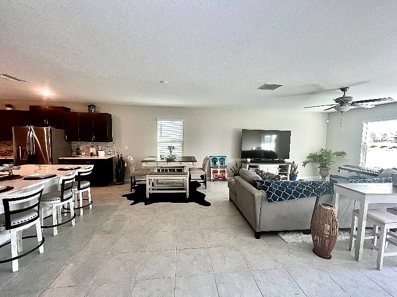 Furnished Finder property 344408_1 photo 23