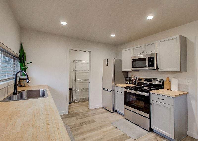 Furnished Finder property 344459_1 photo 9