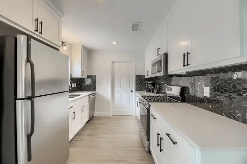 Furnished Finder property 344523_1 photo 5