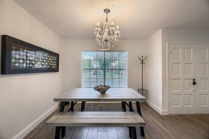 Dining area connected to the living area. A great open space!