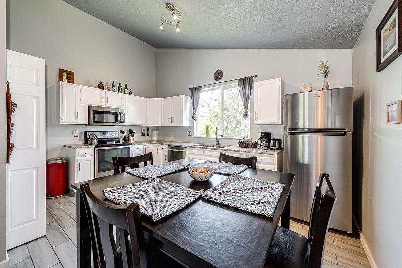 Furnished Finder property 344545_1 photo 11