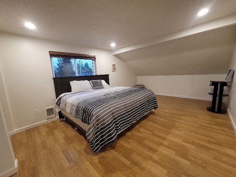 Furnished Finder property 344598_3 photo 4
