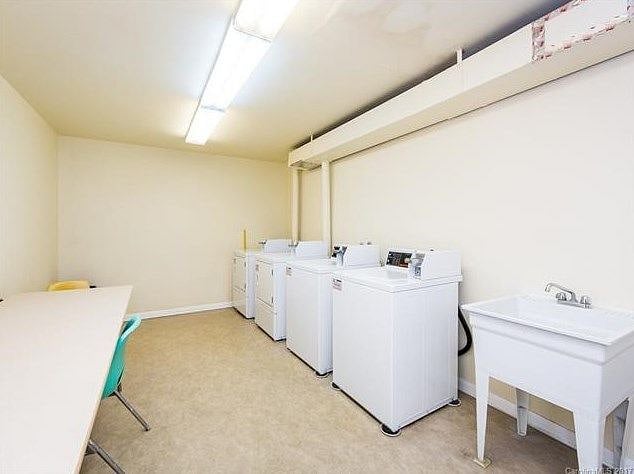 Common Laundry