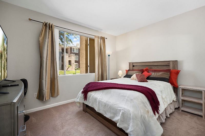 Furnished Finder property 344616_1 photo 6