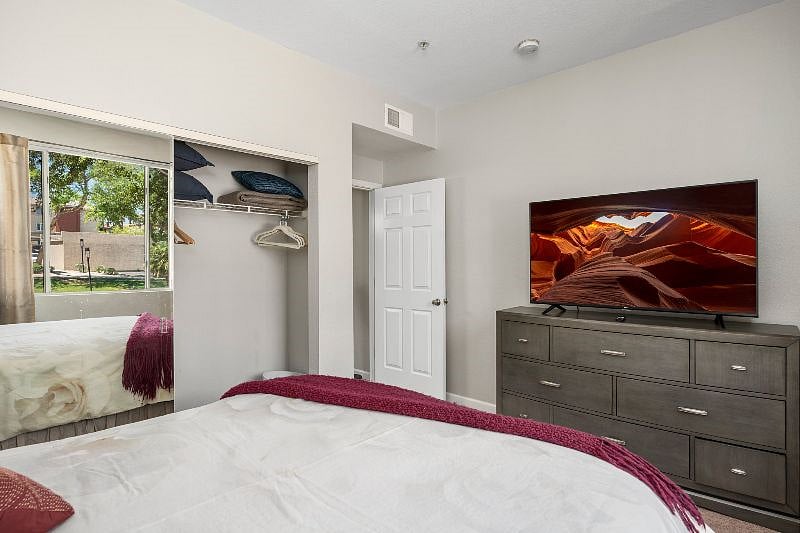 Furnished Finder property 344616_1 photo 35