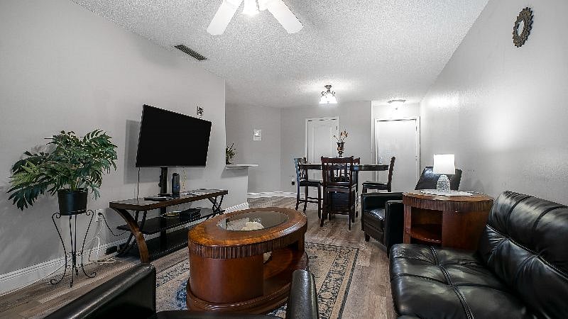 Furnished Finder property 344656_1 photo 17