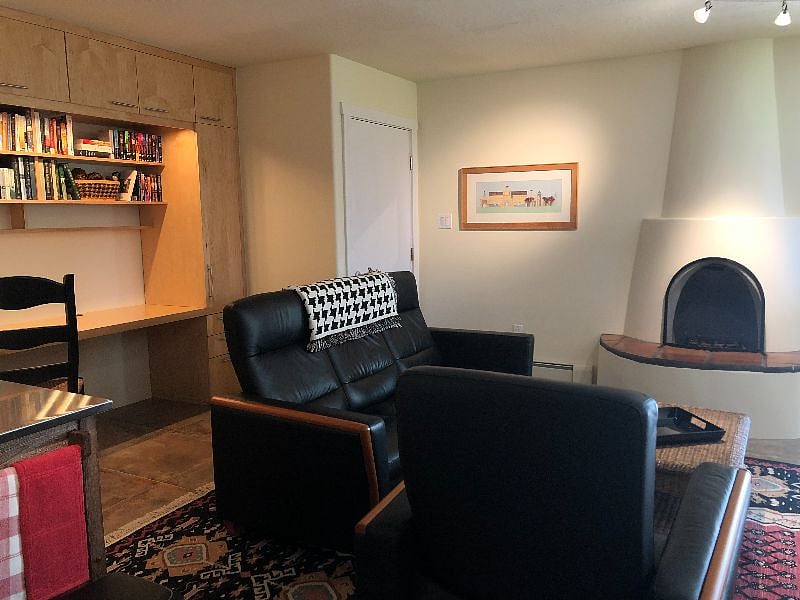 Furnished Finder property 344813_1 photo 2