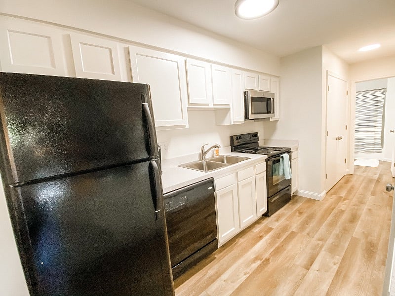 Furnished Finder property 344827_1 photo 4