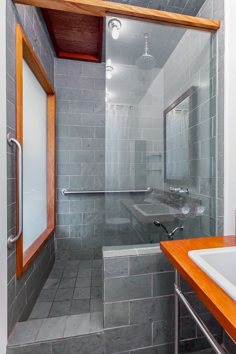 Furnished Finder property 344912_1 photo 16