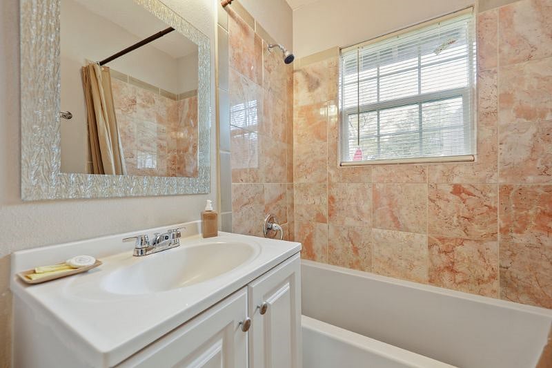 Furnished Finder property 344918_1 photo 5