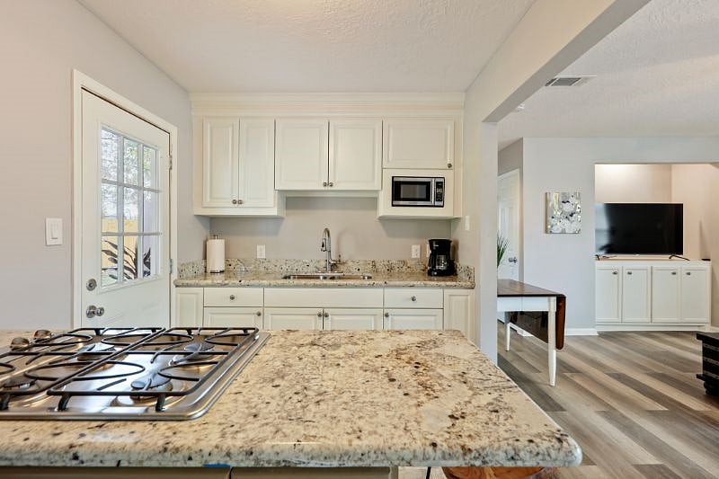 Furnished Finder property 344918_1 photo 11