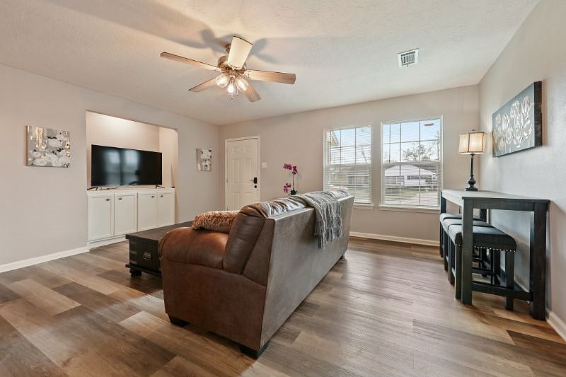 Furnished Finder property 344918_1 photo 13