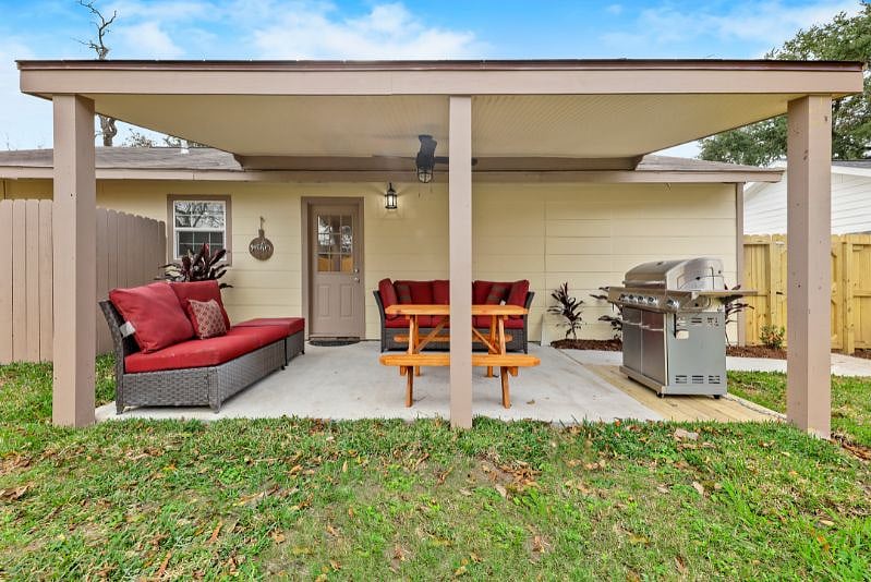 Furnished Finder property 344918_1 photo 16
