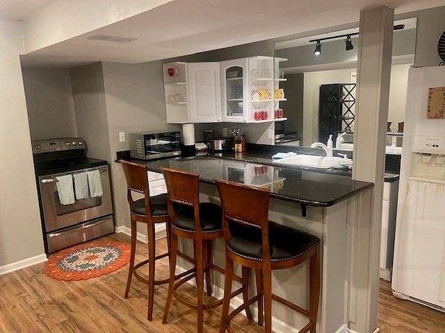 Furnished Finder property 345084_1 photo 3
