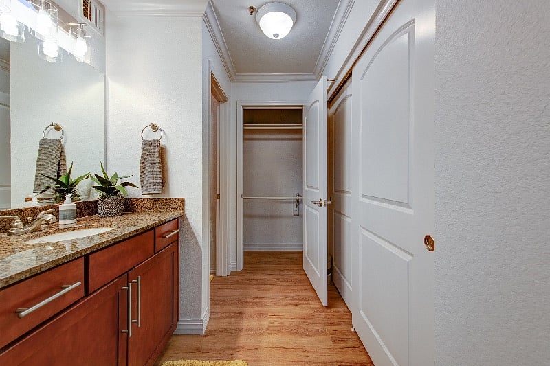 Furnished Finder property 345166_1 photo 13