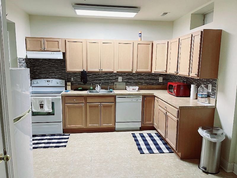 Furnished Finder property 345215_1 photo 4