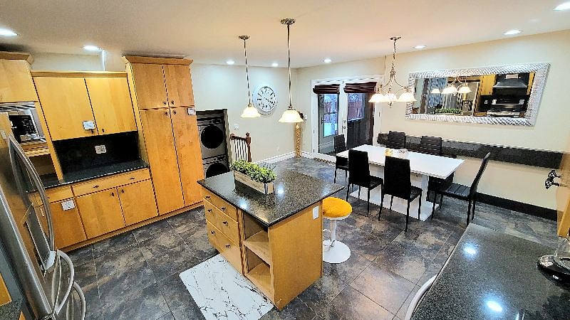 Common Space: Main Floor Kitchen